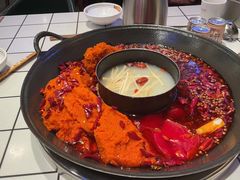-花房村老火锅(巴南万达店)