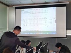 -深圳市龙岗区宝龙科技城实验学校