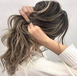 -Style HAIR