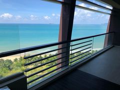 -三亚湾海居铂尔曼度假酒店