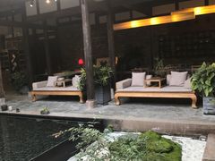 -秀丽东方