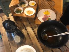 -泓0871臻选云南菜·味庄