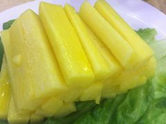 -维吾尔餐厅(宜山路店)