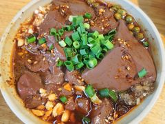 -谢老五跷脚牛肉·非遗传承店