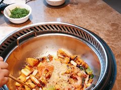 -七欣天香辣蟹火锅(上海银亿滨江店)