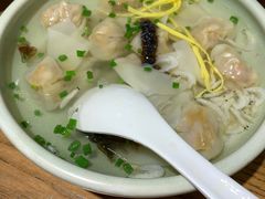 招牌鲜虾小馄饨-苏小柳手工点心(人民广场分院)