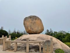 -东山风动石景区