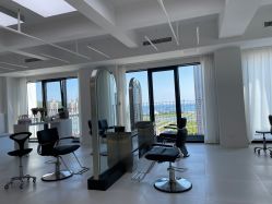 -Hello Lady发型设计