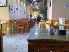 大堂-伊穆祥牛肉面总店·清真