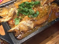 烤海炉鱼-路边摊小炉子烧烤