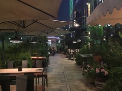 -胡桃里乐队酒馆(鎏嘉码头店)