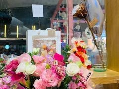 -谷莠子花艺·气球派对·绿植造景·花艺沙龙(金光华广场店)