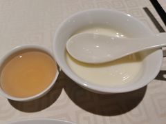 顺德双皮奶-顺峰海鲜酒楼(省府店)