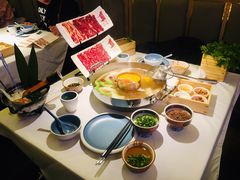 -左庭右院鲜牛肉火锅(新梅广场店)