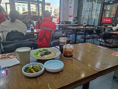 -李先生牛肉面大王(北京站售票厅餐厅)