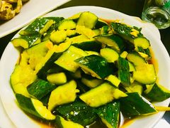 -清真磊磊烧烤老店(饮虎池街34号店)