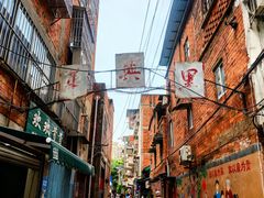 -梁阿婆廿年老牌扣肉糯米饭