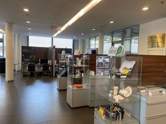 -上海可达汽车销售服务有限公司