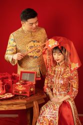 -雪中彩影婚纱摄影·微光艺术中心