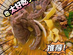 老酸菜牛腱子面-阿彬生炒牛肉面(解放路店)