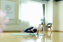 -亚太瑜伽普拉提学院