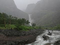 -峡谷浮石林景区