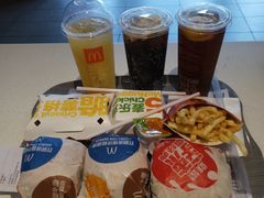 -麦当劳(世贸店)