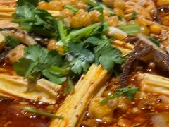 -张翻越·川渝冒菜·武汉黑鸭煲(城北万象城店)