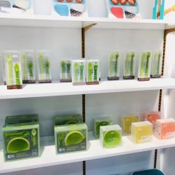 -Milk Family米可家婴儿游泳馆(南湾华润万家店)