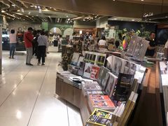 -诚品(信义店)