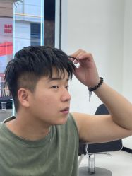 -乾健·烫染·接发SALON