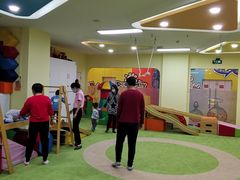 -KidsHome毅英宝贝家早教托育中心