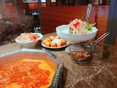 -佬土鹅肠火锅(解放路店)