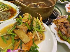 -渝君重庆火锅(嘉宾路店)