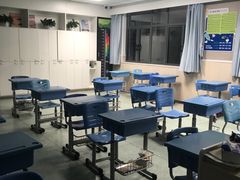 -上海市黄浦区教育学院附属中山学校