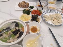 -东方饺子王(新奥购物中心店)