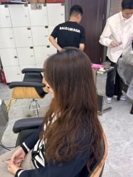 -藤野造型烫发染发