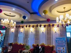 -卡迈隆主题量贩式KTV(中百大厦店)