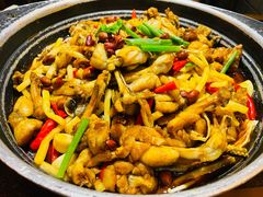 蒜香蛙-蛙小侠(吾悦广场店)