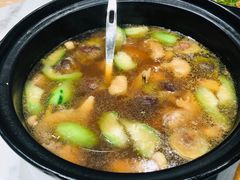-匠心牛公馆·潮汕牛肉海鲜火锅(索菲特店)