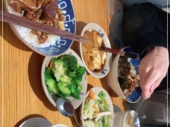 -红猪卤肉饭(大西洋美食城店)
