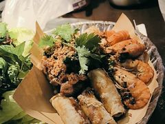 -大头虾越式风味餐厅(光明广场店)