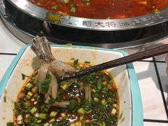 -蛙一刀·麻椒鱼火锅(金仙桥店)