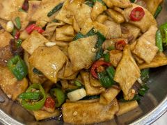 -江城燕子大排档(江汉路步行街店)