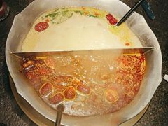 -湊湊火锅·茶憩(打浦桥日月光店)