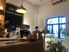 -彳亍咖啡·这里(水湾路店)