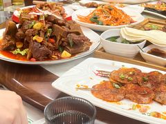 -花儿穆萨·烤肉餐厅(石马坪店)