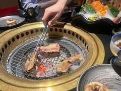 -山川小町·极番烧肉(新地假日广场店)