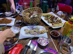 -蚝堡海鲜·威海菜·海肠捞饭·烧烤·亚洲吃蚝公司(幸福门店)