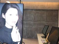 -白衬衫照相馆(五彩店)